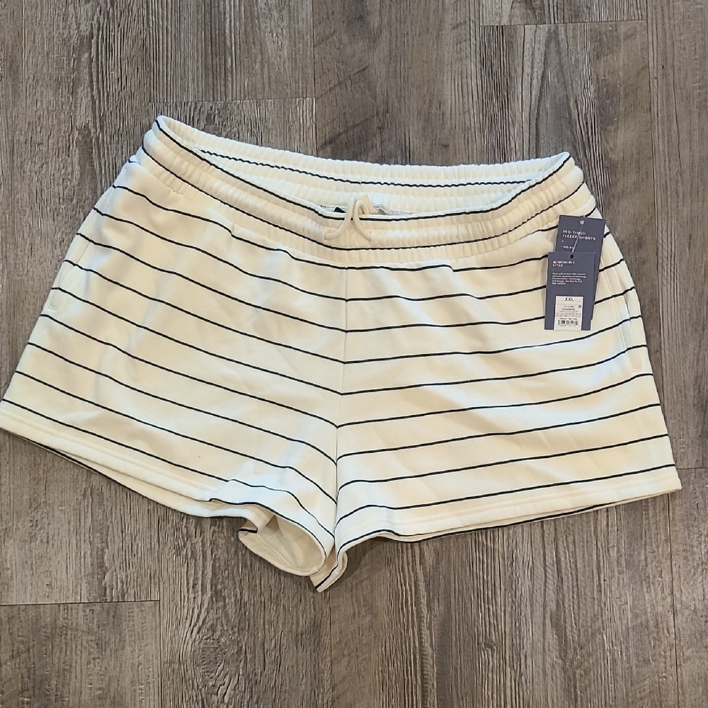 Universal Thread Striped Shorts Size XXL Navy And Off White